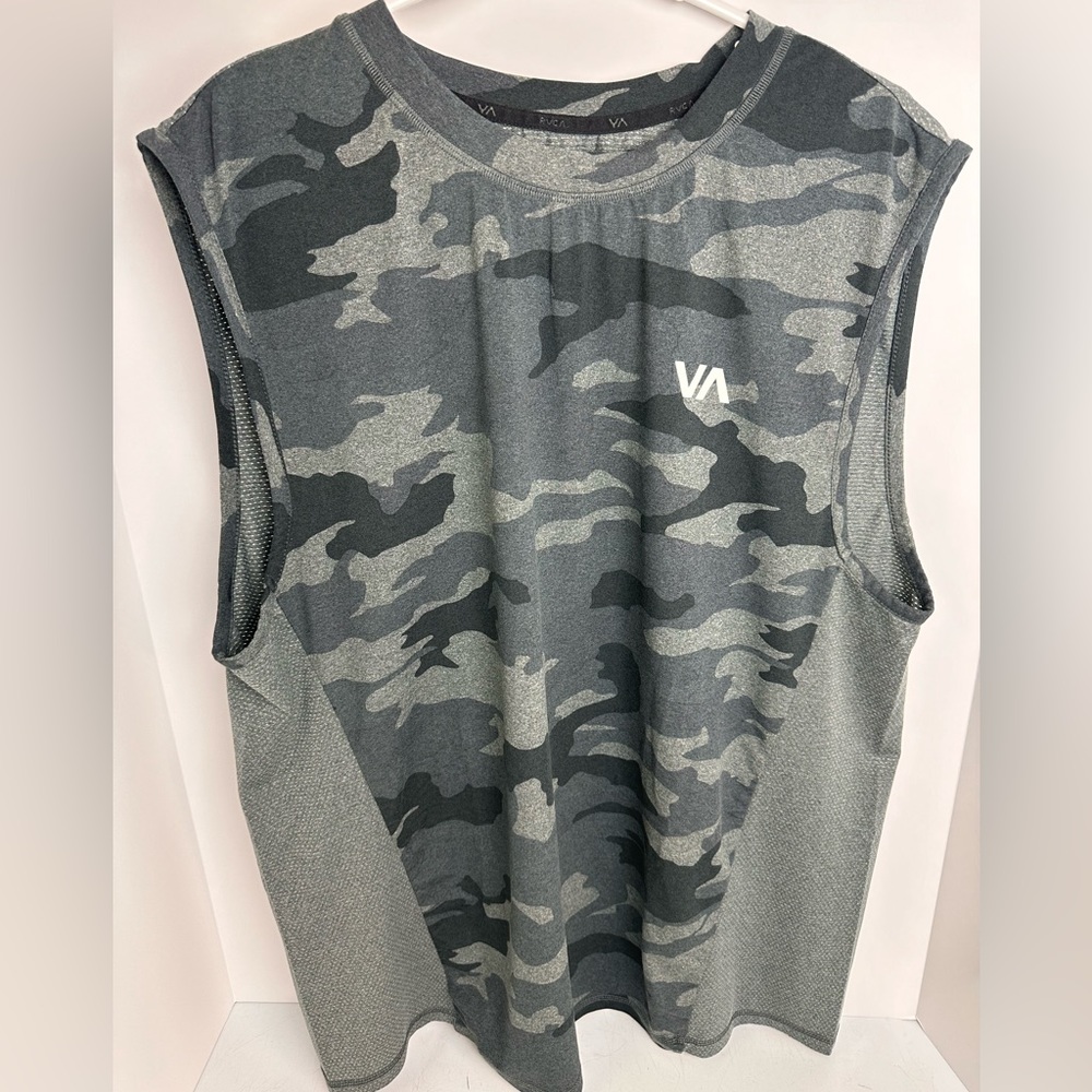 RVCA Sport Vent Tank top men’s XL
